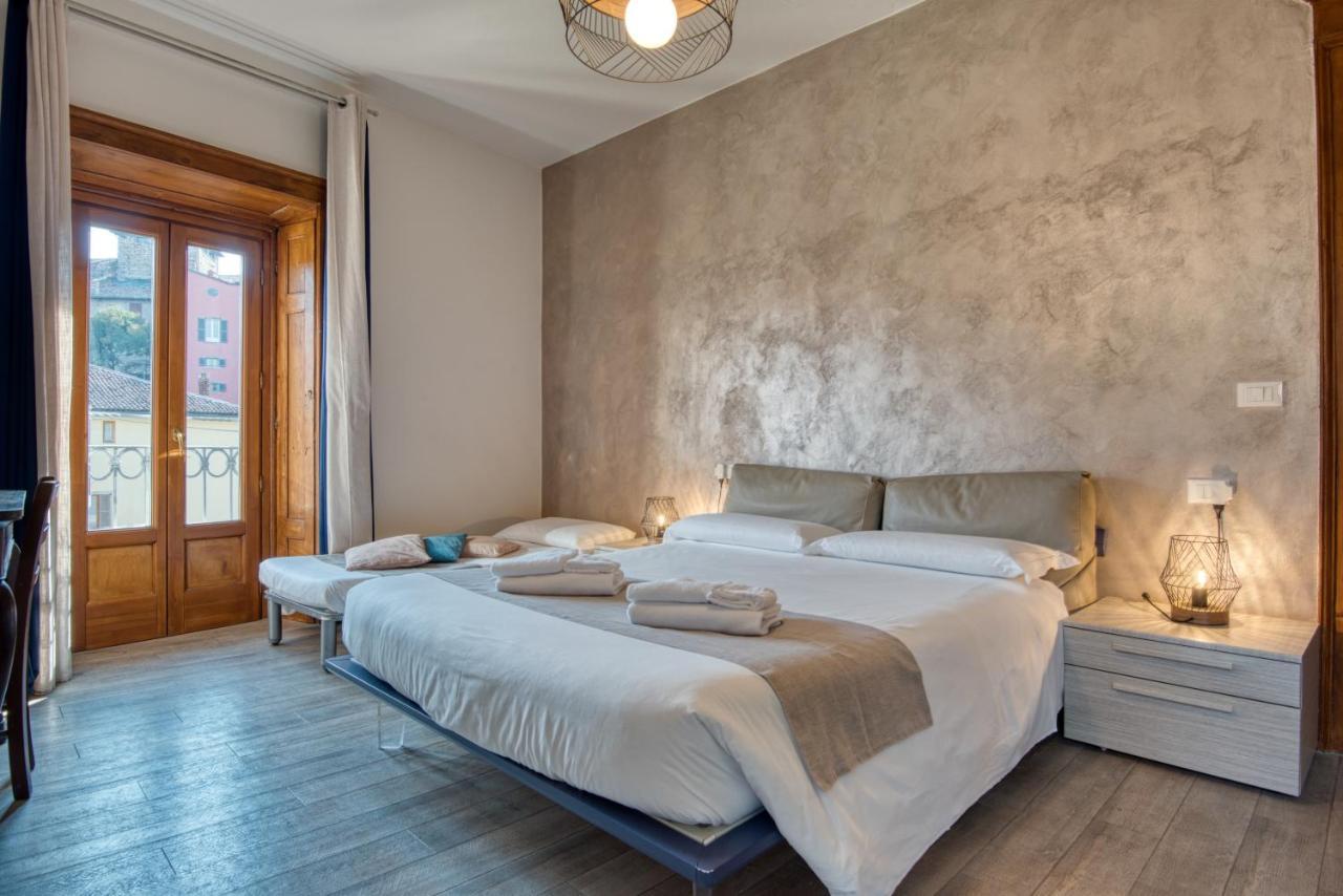 Palazzo Rivola Hotel Bergamo Bagian luar foto
